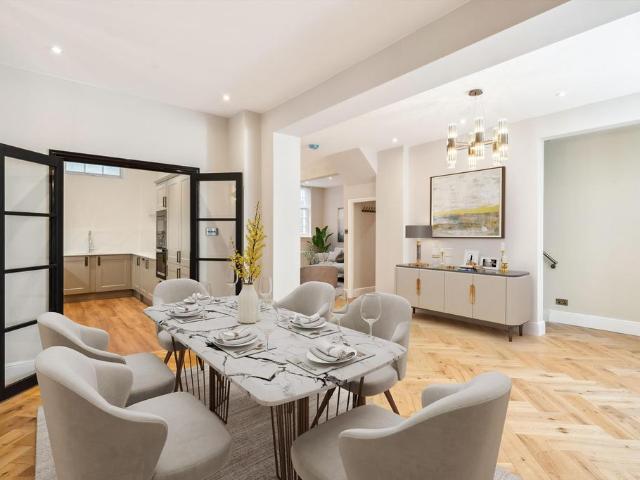 Rodmarton Street, London W1U 3 bed terraced house to rent £7,397 pcm £1,707 pw