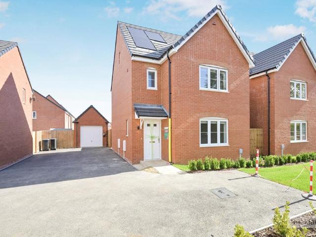 Rodney Close, MARKET HARBOROUGH 4 bed house to rent £1,950 pcm £450 pw