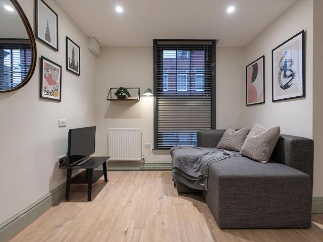 Rodney Street, Liverpool L1, Studio to rent, £1,192 pppm | PrimeLocation
