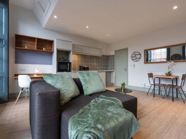 Rodney Street, Liverpool L1, Studio to rent, £1,235 pppm | PrimeLocation