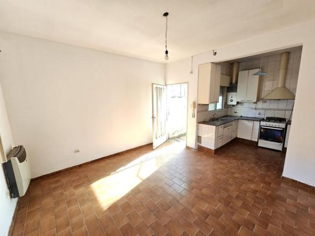 Rodriguez 3800 Oportunidad Casa Interna Única Amplia