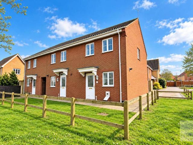 Roe Drive, Norwich NR5, 2 bed semi detached house to rent, £1,200 pcm | PrimeLocation