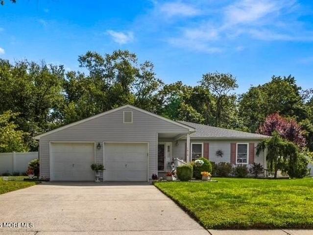 Rogers Ct, Wall, Home For Sale