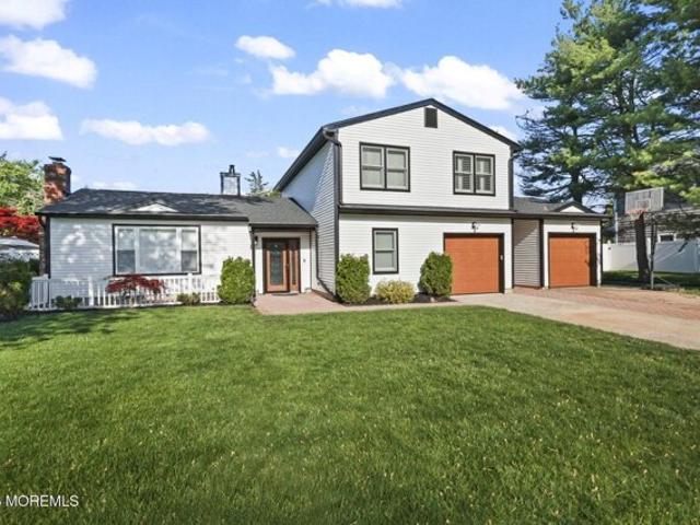 Rogers Ct, Wall, Home For Sale