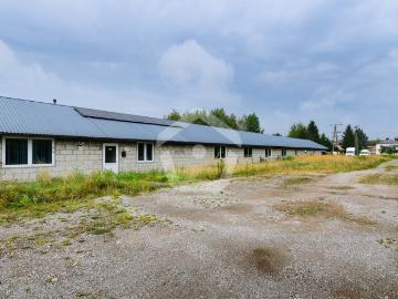 Hala produkcyjno magazynowa 485 m² z biurem i placem