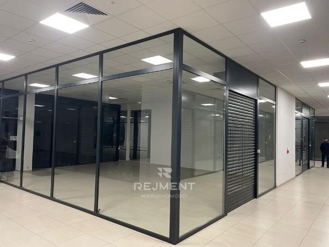 Nowy lokal handlowo usługowy w Rogoźniku – 50 lub 70 m²