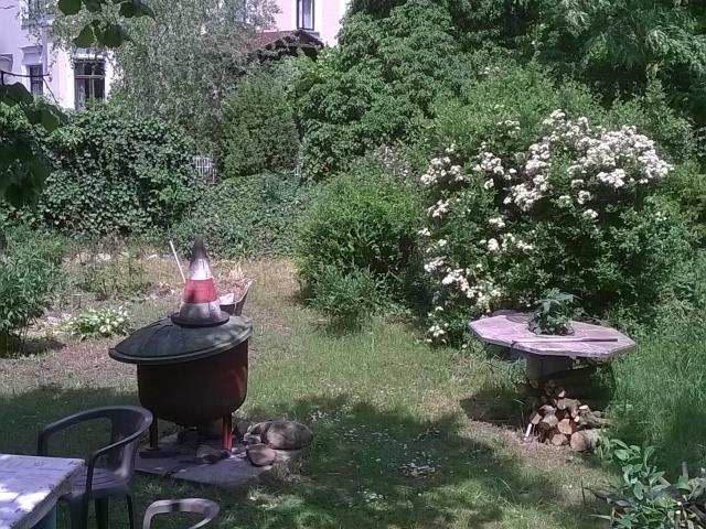 Rohbau als Fachwerk vorbereitet und Dach EFH Moelkau