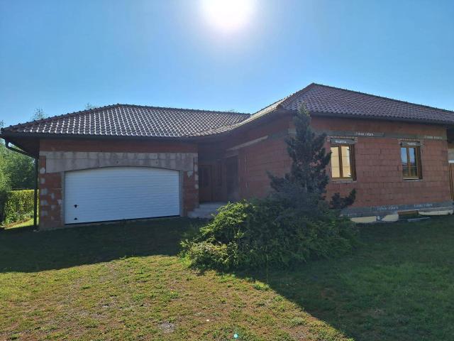 Rohbau! Bungalow mit 159 m2 Wohnfläche und 1197 m2 Grundstück