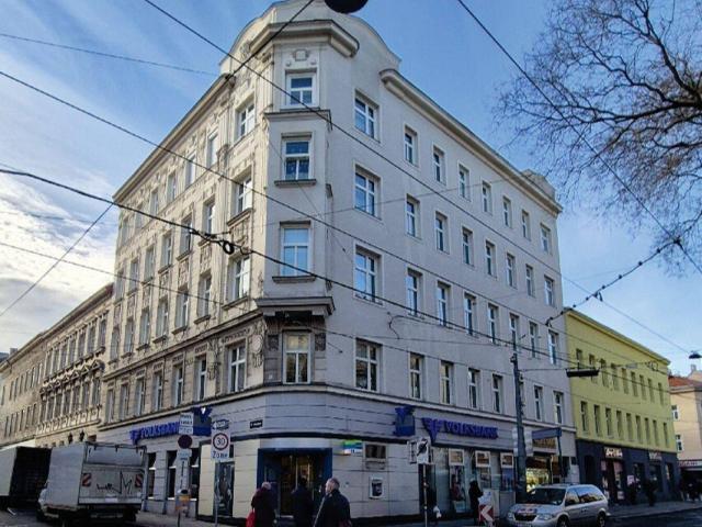 ROHDACHBODEN IN DER QUELLENSTRASSE NÄHE U1 REUMANNPLATZ!