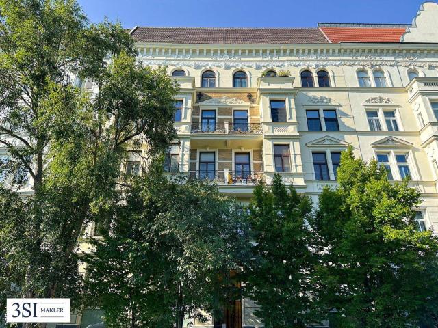 Rohdachboden mit ansprechender Ausbaustudie in beliebter Praterlage bei der Jesuitenwiese