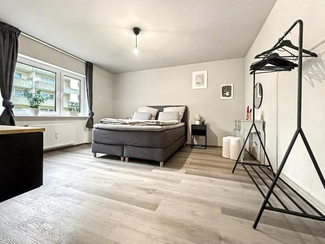 Stylish, Modern & Centrally Located