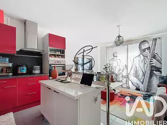 Roissy en Brie 77680 Achat / Vente appartement 2 pièces t2 au dernier étage