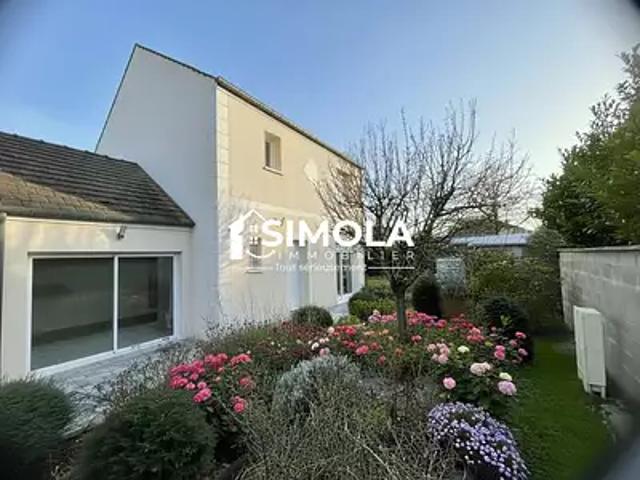 Roissy en France 95700 Achat / Vente maison 5 pièces t5 terrasse parking
