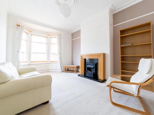 Rokeby Terrace, Heaton, NE6 2 bed flat to rent £1,200 pcm £277 pw