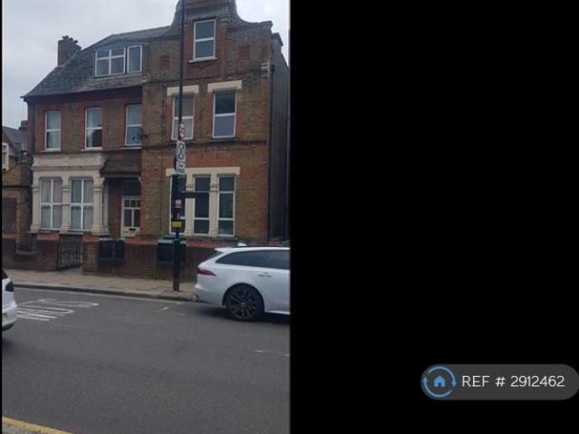 Rokesly Avenue, London, N8 2 bed flat to rent £1,750 pcm £404 pw