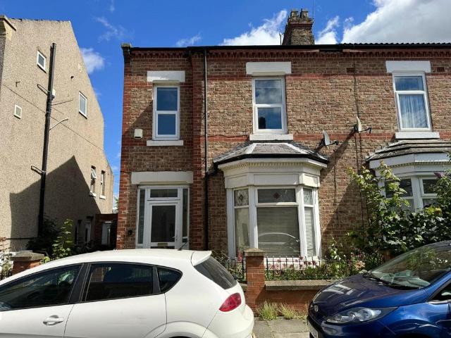 Roker Terrace, Stockton on Tees. 2 bed apartment to rent £500 pcm £115 pw