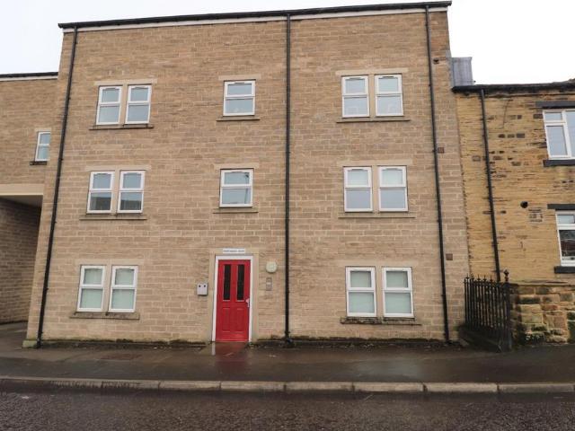 Roker Lane, Pudsey, West Yorkshire, LS28 1 bed flat to rent £725 pcm £167 pw