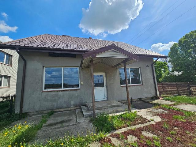 Polecam dom do remontu z dużą działką 4050 m² i pełnym wyposażeniem