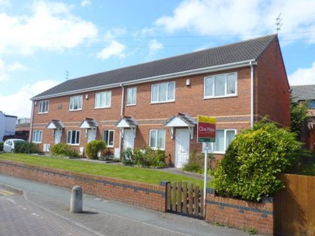 Roklis Court, Wirral CH49, 2 bed property to rent, £825 pcm | PrimeLocation