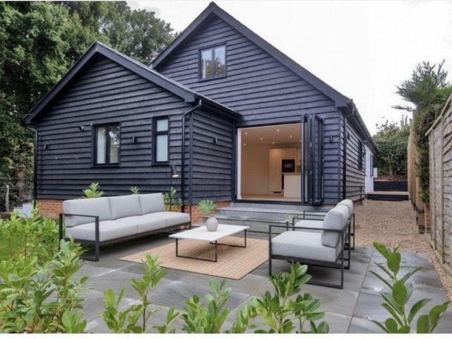 Rolvenden Road, Benenden 4 bed detached house to rent £2,750 pcm £635 pw