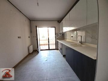 Rölans Gayrimenkul Den 3+1 Güney Cephe Lütfen Açıklamayı Okuyun