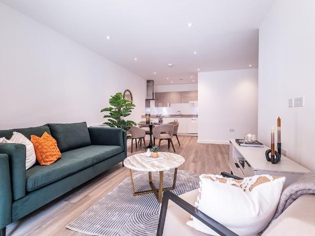 Rolfe Terrace SE18, 1 bed flat to rent, £2,000 pcm | PrimeLocation