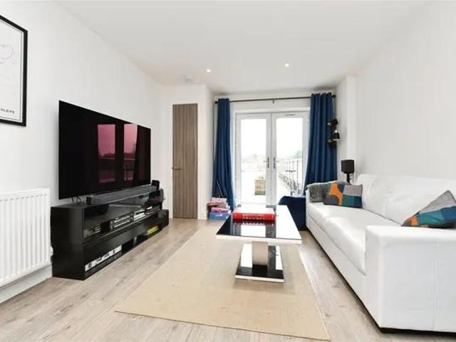 Rollason Way, Brentwood, CM14, Property for rent