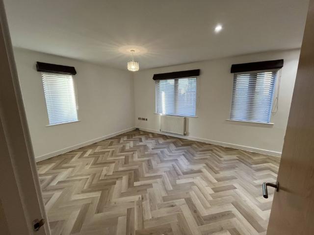 Rollason Way, Brentwood