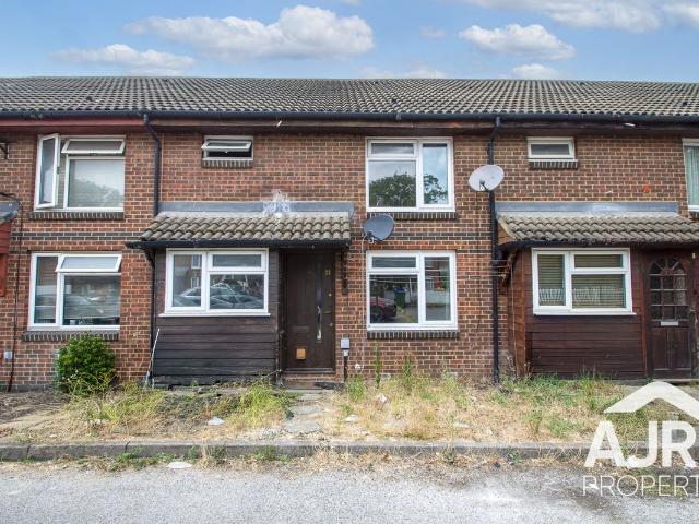 Rollesby Way, Thamesmead SE28, 1 bed terraced house to rent, £1,300 pcm | PrimeLocation