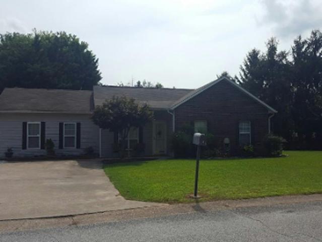Rolling Meadows Dr