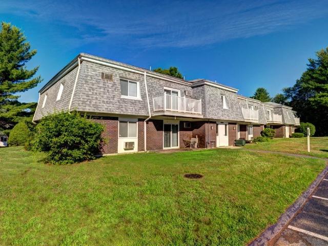 Rolling Green Apartments 3 Bedroom Apartment for Rent at 1A Rolling Green Dr, Amherst, MA 01002