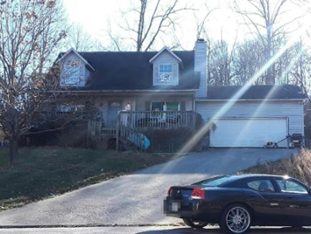 Rolling Ridge Dr