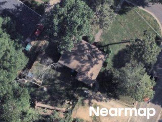 Rollingwood Dr