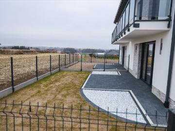 Dwupokojowe bliźniaki z ogrodem, 200 m2, stan deweloperski