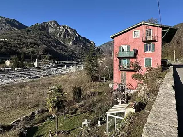 Roquebillière 06450 Achat / Vente maison 15 pièces t15