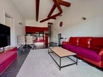 Roquebrune Cap Martin Appartement type deux pièces avec balcon et parking