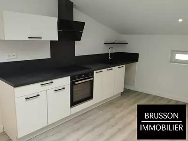 Roquecourbe 81210 Location appartement 2 pièces t2 au dernier étage