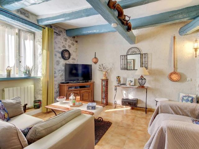 Roquesteron/Appartement 3 Pièces 58 M²/Terrasse