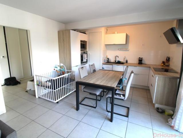 ROQUES: T3 de 60 m² de 2020 avec terrasse et parking