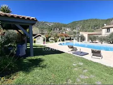 Roquevaire 13360 Achat / Vente maison 6 pièces t6 piscine terrasse