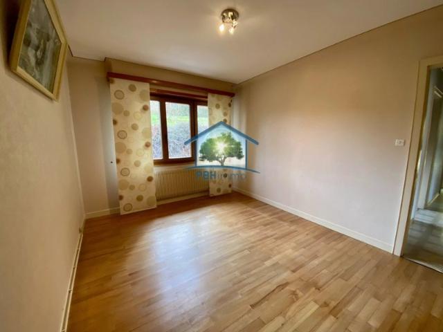 ROSTEIG 67 Maison 5P 104m² avec Balcon, Jardin et 2 Garages sur 10 ares