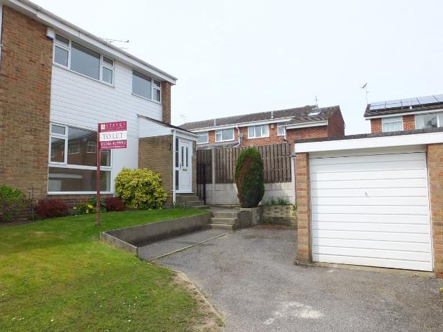 Roston Close, Dronfield Woodhouse S18, 3 bed semi detached house to rent, £1,250 pcm | PrimeLocation