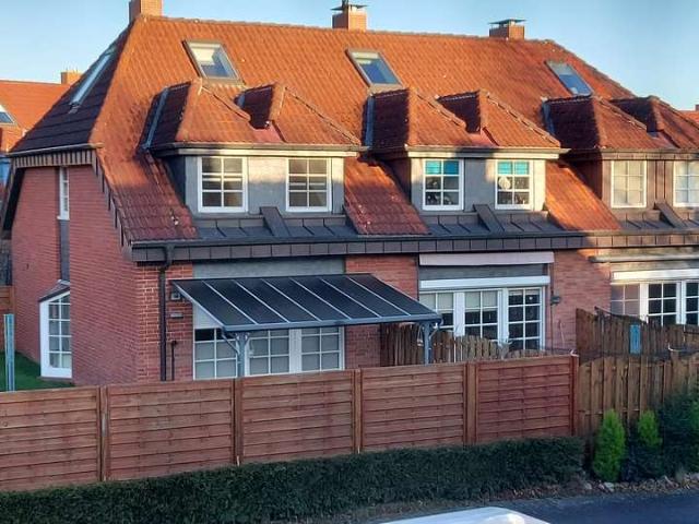 Rostock, Reihenendhaus Rotklinker in HRO Kritzmow zu verk