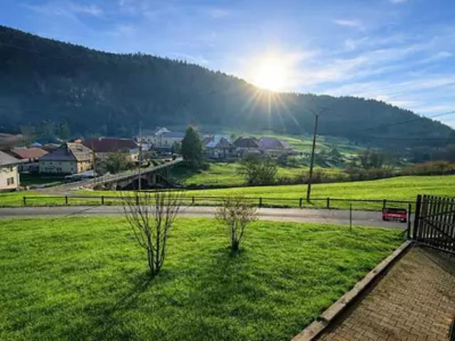 Maîche 25120 Achat / Vente maison 5 pièces t5 au dernier étage