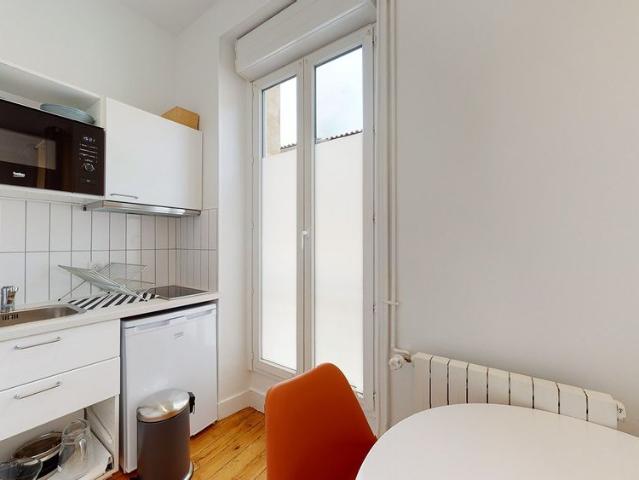 Rosa — Studio Privé 3