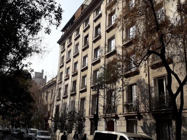 Rosal / barrio lastarria / metro u católica