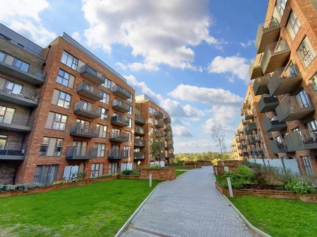 Rosalind Drive, Adeline Heights Rosalind Drive ME14, 2 bed flat to rent, £1,595 pcm | PrimeLocation