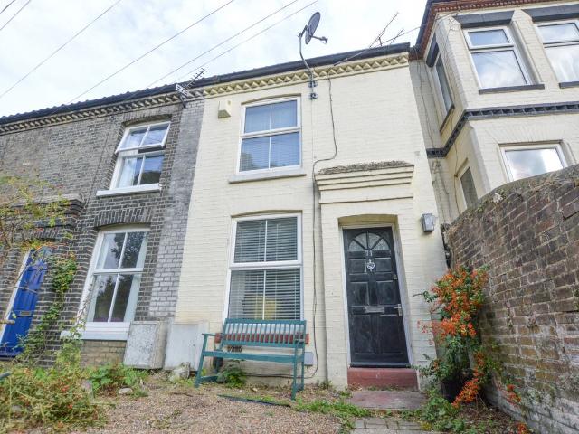 Rosary Road, Norwich NR1, 2 bed property to rent, £1,300 pcm | PrimeLocation