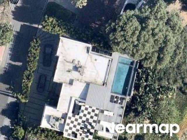 Roscomare Rd