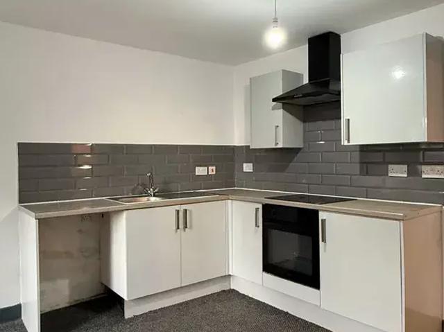 Roscoe Street, Oldham OL1 1 bed flat to rent £750 pcm £173 pw